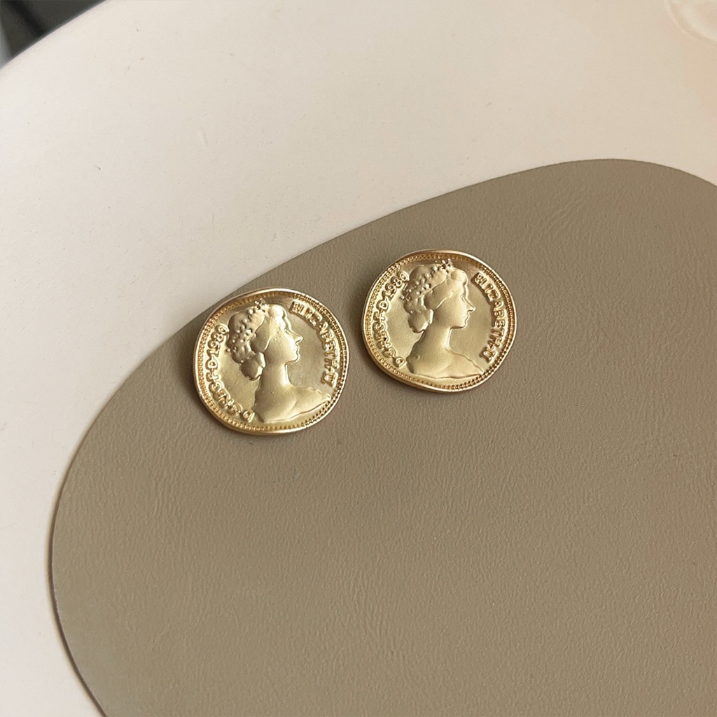 DIY accessories Baroque style  - Pearl Earring Stud recensie en prijs