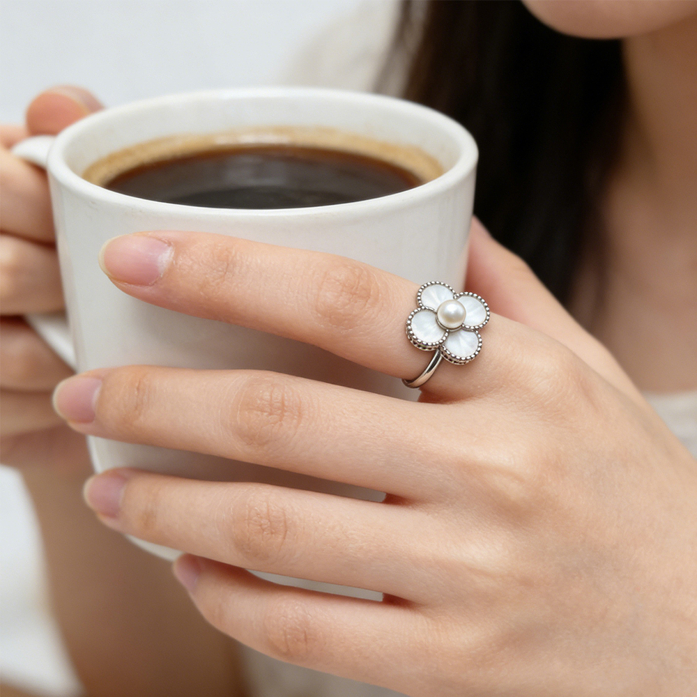 Vintage Ring With Of Pearl And - Formal Wear Jewelry For Women recensie en prijs
