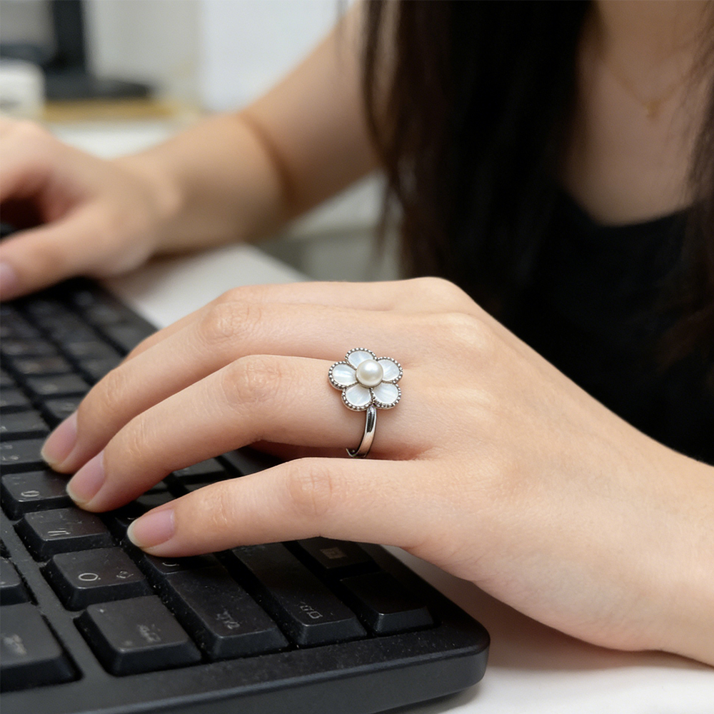 Vintage Ring With Of Pearl And - Formal Wear Jewelry For Women recensie en prijs