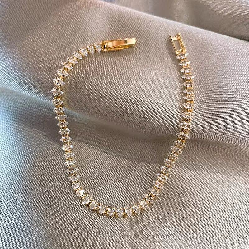 Dainty Gold CZ Bracelet – Wome - Formal Wear Jewelry For Women recensie en prijs
