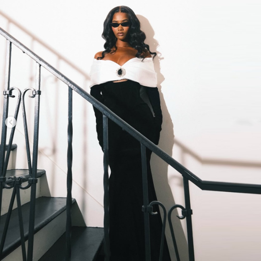 Customized Elegant Velvet No G - Women Formal Event Wear recensie en prijs