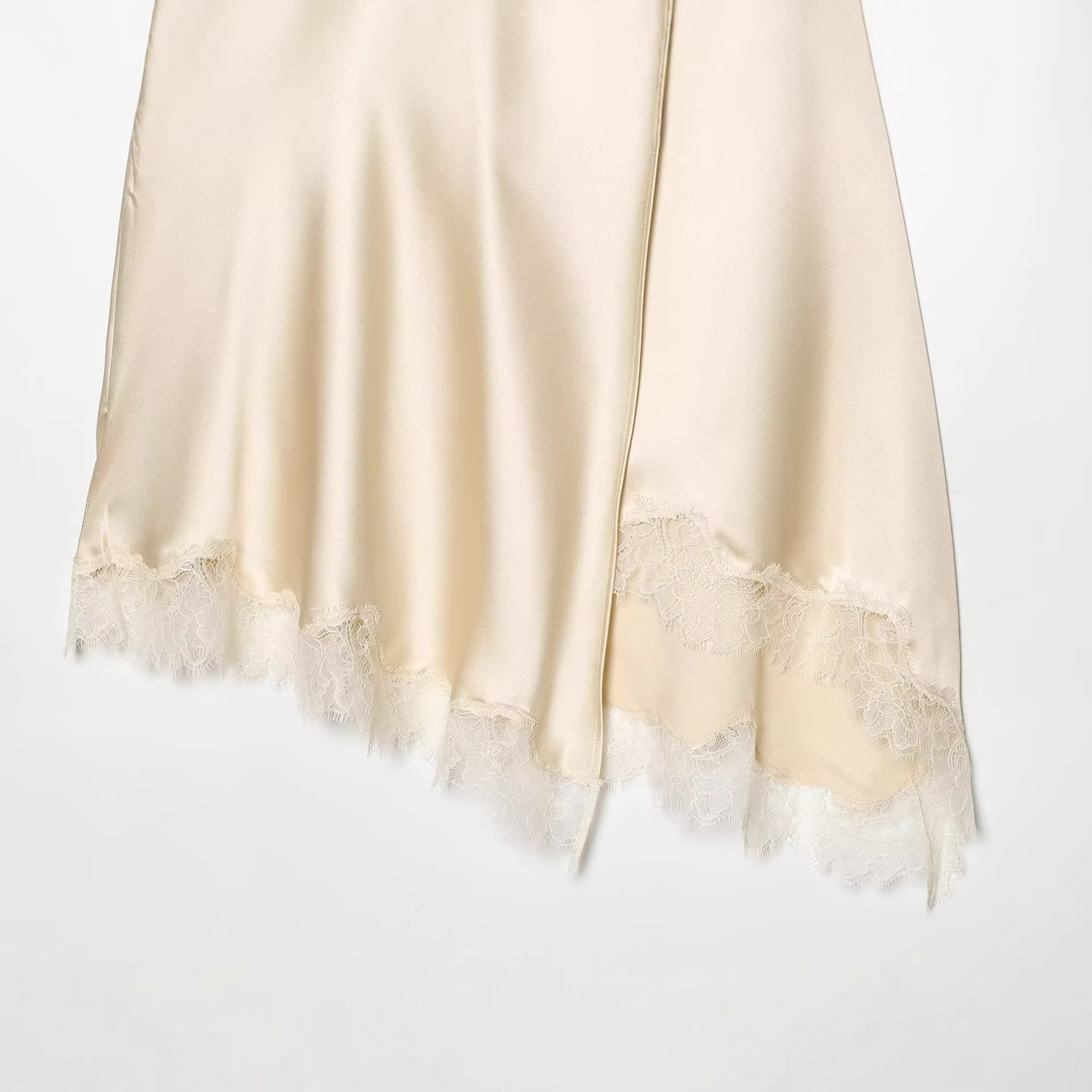 Women's Elegant Satin Lace Hem - Women Formal Wear With Skirt recensie en prijs